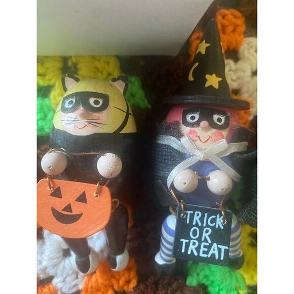 Vintage Primitive style Witch and Black cat shelf sitters - Picture 2 of 4